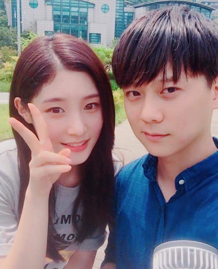 chaeyeonxx's tweet photo. Oppa-ya.~ https://t.co/mqPO2prJsI