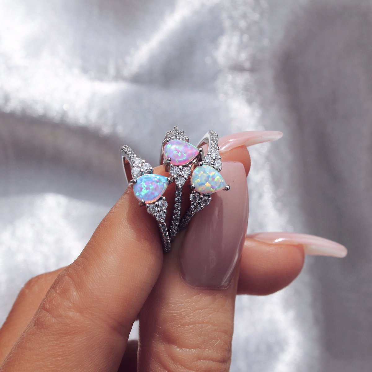IndigoLune's tweet photo. Frostine Opal Rings 💗 Code: SUMMERSALE for 30% off https://t.co/Qpi6HR0EBU