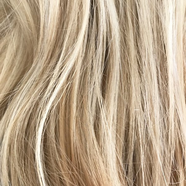 Beautiful #blondes by Amber. The #standenmay way. #wellahair #wellapro #wellacolour #balmainhair #summerhair