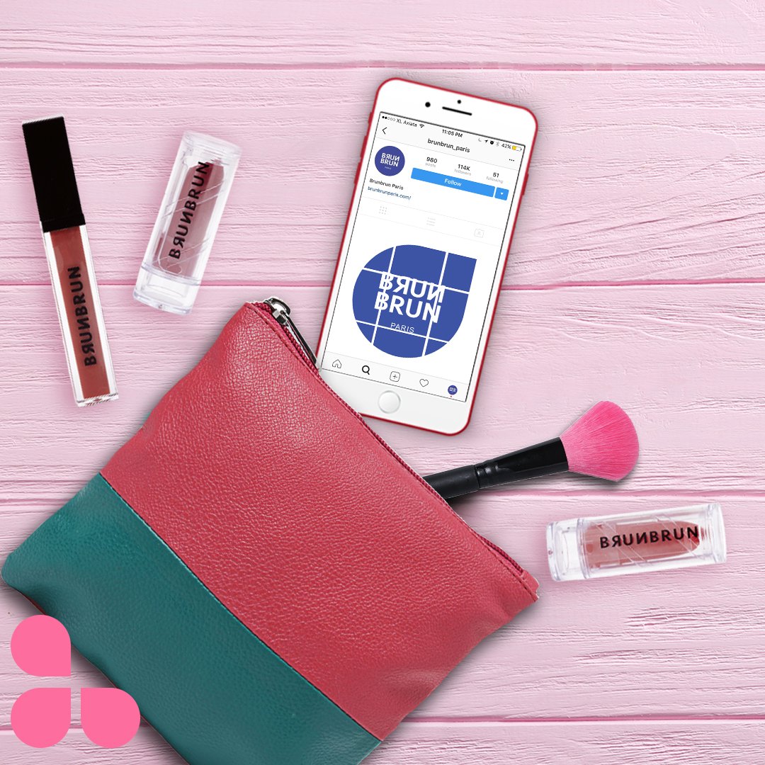 #BeautyEssentials apa aja sih yang nggak boleh banget ketinggalan waktu kamu bepergian?