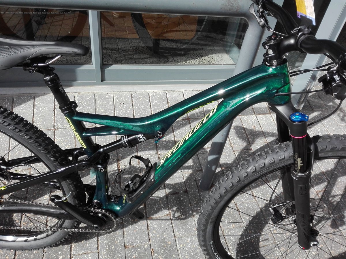 What do you guys think of the 2018 Specialized Camber? The photos don't do it justice! It blew our minds! <a href="/SpecializedZA/">SpecializedZA</a>