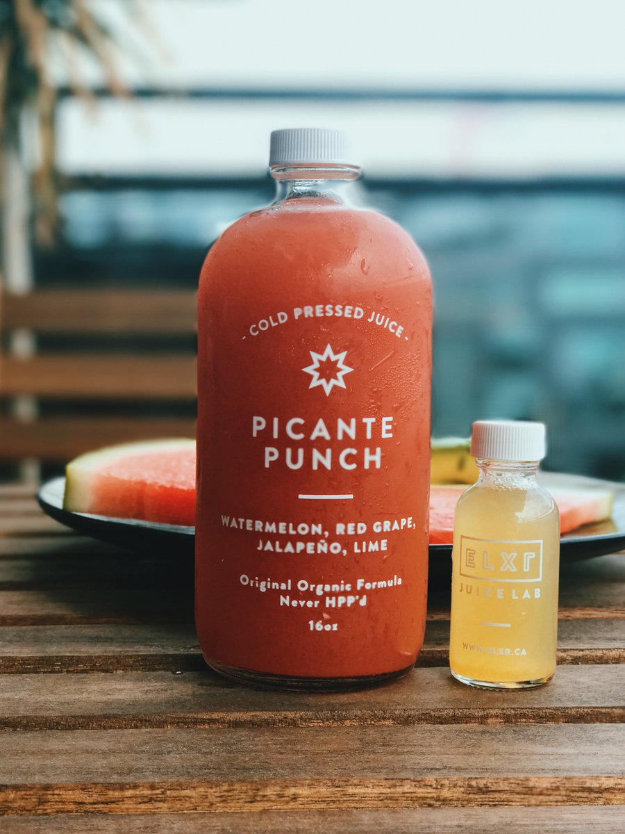 ELXRJuiceLab's tweet photo. Summer, you have a way of making our juices look good. Thanks for that. #ss17 #coldpressed #watermelon https://t.co/OHbn4cja1j
