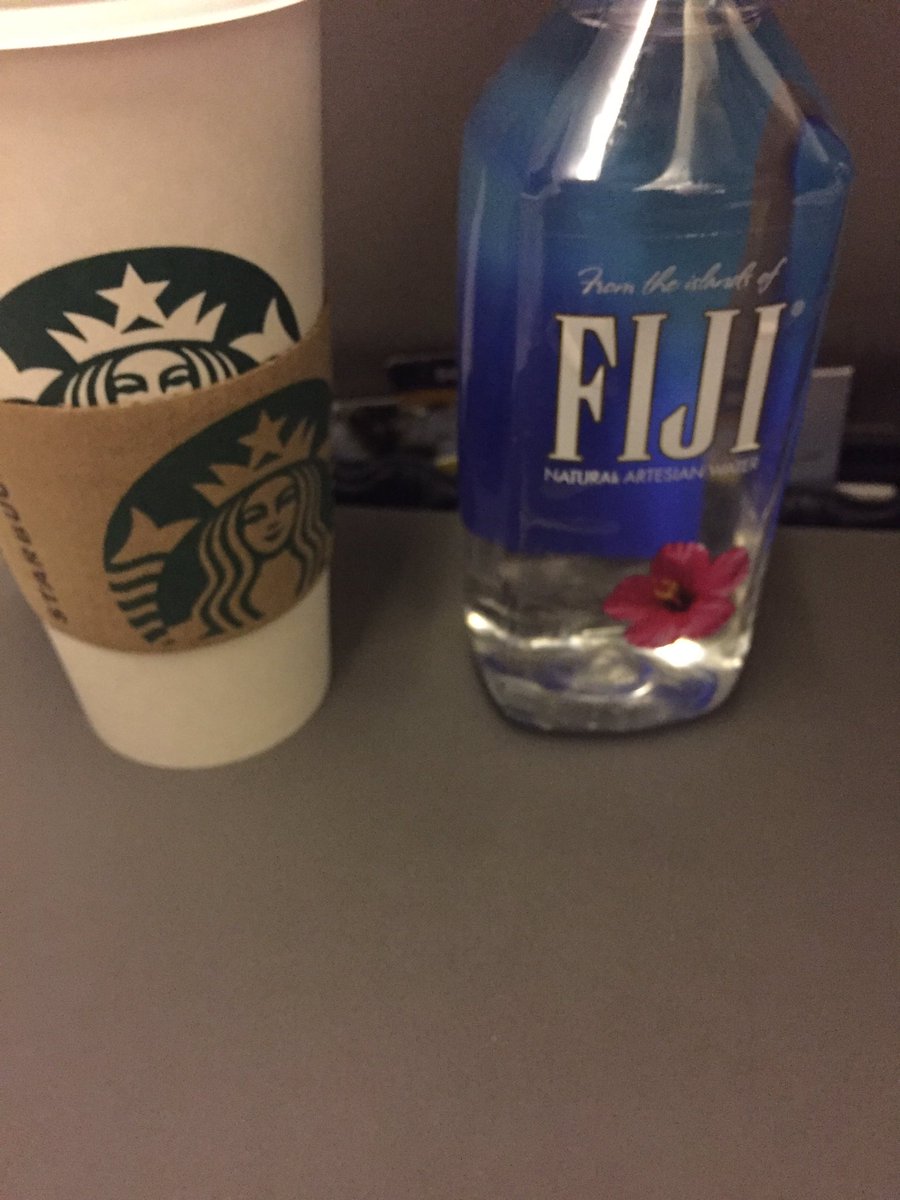 _jdsmall's tweet image. Got the essentials! Let's do this! #Montana #acroweisflyingaway