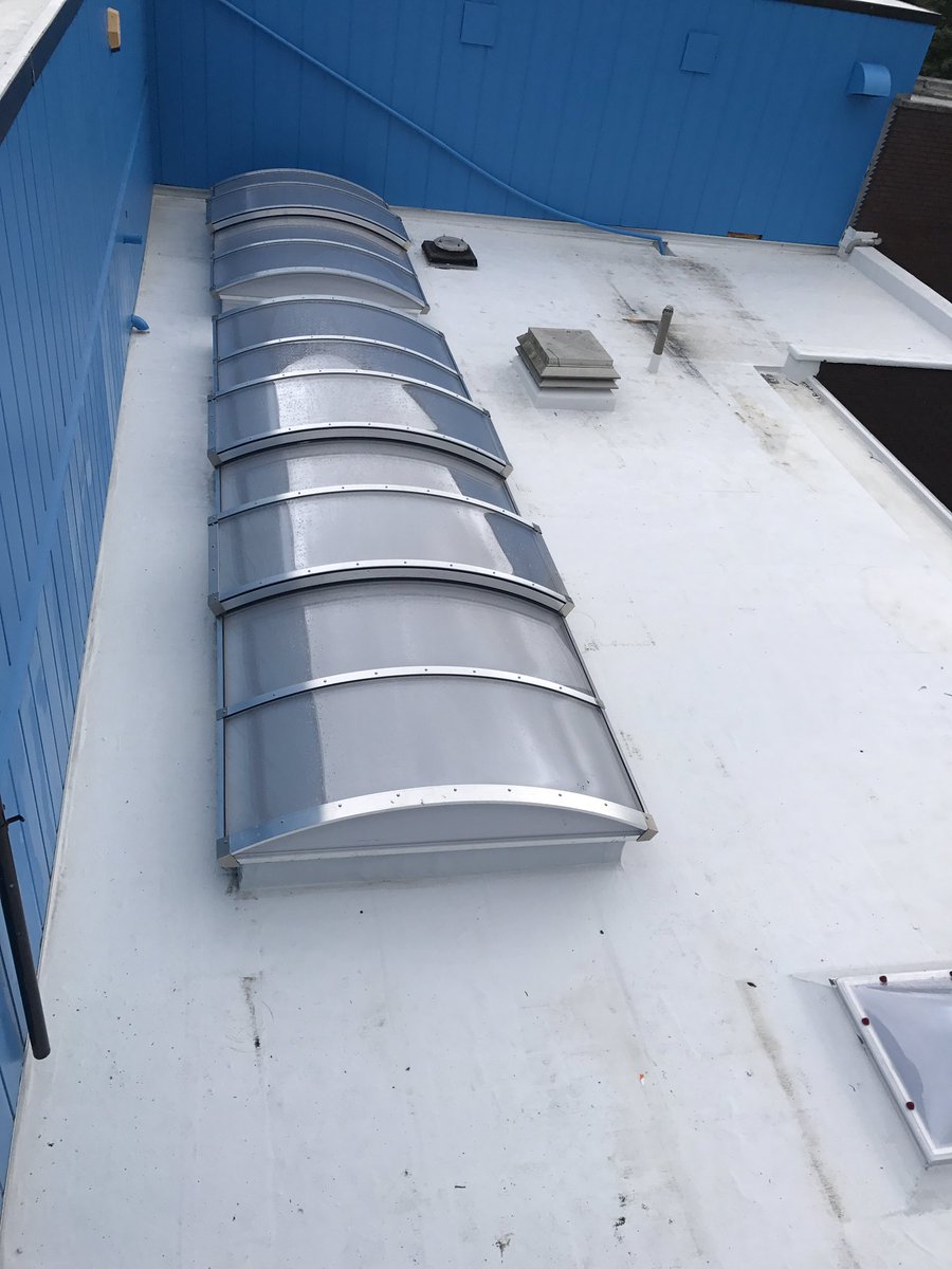 Leisure centre compleat Deco thane ultra roofs and sika core to walls @LiquidPlastics @SikaCraigLAM  <a href="/NeilSikalp/">Neil Humphries</a> @SikaCraigLAM