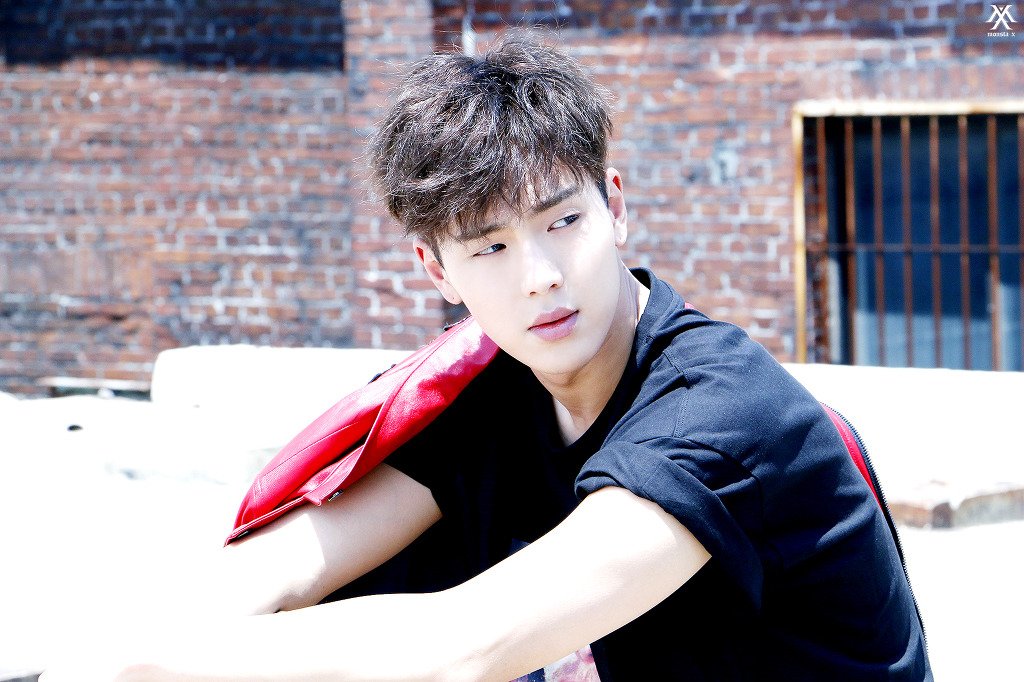 shownupics's tweet photo. https://t.co/ljNicayKwy