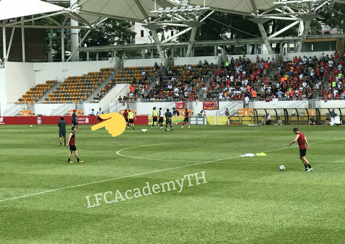 LFCAcademyTH's tweet photo. Hello! @ryankent 😄😄
Training session today #Liverpool #Hongkong #MongKokStadium https://t.co/CPMu3hN9TB