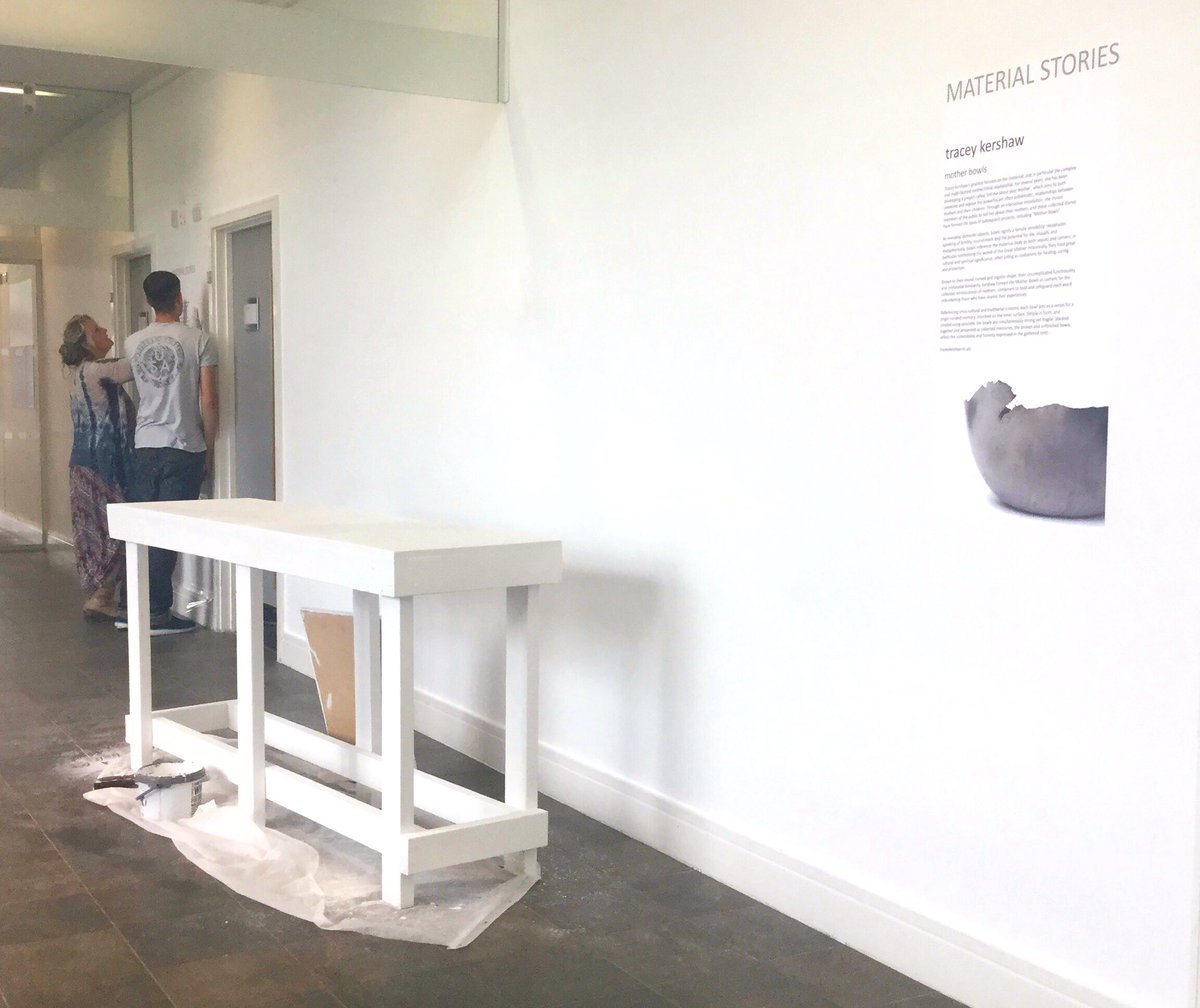 TraceyKershaw1's tweet photo. Setting up @DerbyUniArts with @LizzyRamsay #materialstories #motherbowls #documentartists https://t.co/iTAJXww1Ua