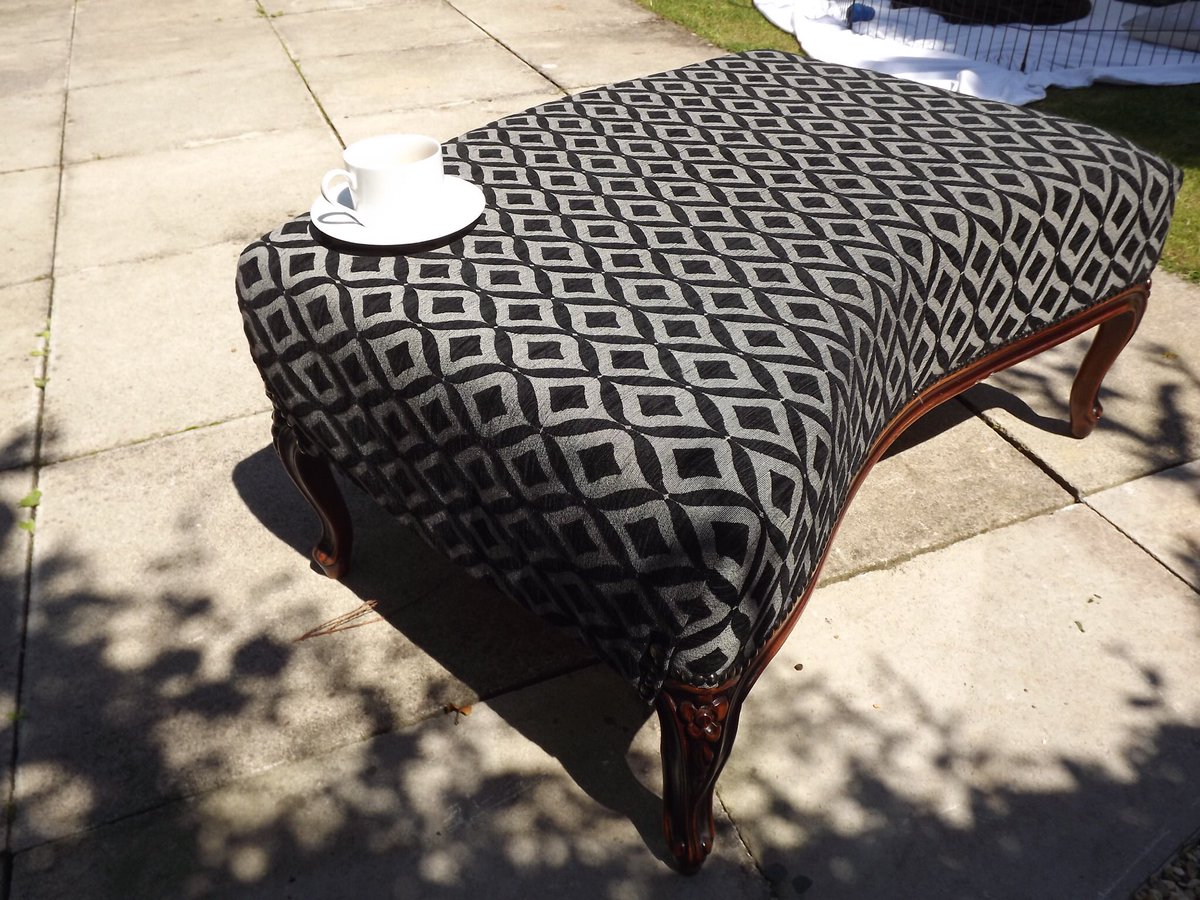 turned_leg's tweet photo. Elegant footstool in black n white harlequin print. #footstool #vintage #interiors #recycle https://t.co/LCghhpYVeW