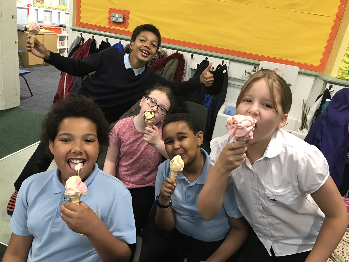 RCulley_LPS's tweet photo. Having icecream for a treat #delicious #brainfreeze #naughty @LansdownePS https://t.co/I9PjgZummS