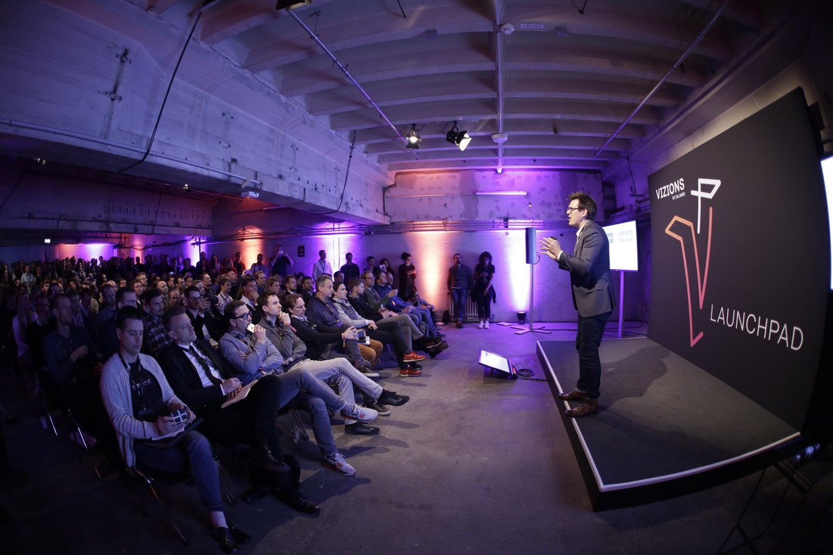 Flashback Friday for #Vizions HQ with <a href="/nathan_furr/">Nathan Furr</a> on our Launchpad stage. More content onsite! vizions.berlin
