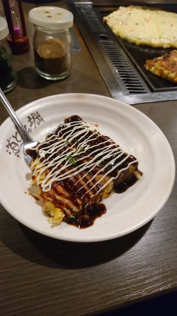n73_sa8's tweet photo. 家族でお好み焼き☺️ https://t.co/C73MXqiChu