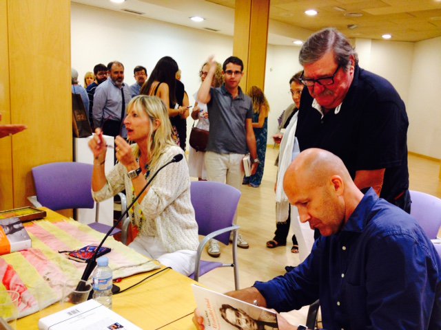 PlanasAlexandra's tweet photo. Ahir es va presentar el llibre de la biografia del "Cavaller Floïd" a la Fundació Valvi de Girona. https://t.co/Il1tgqYiJO