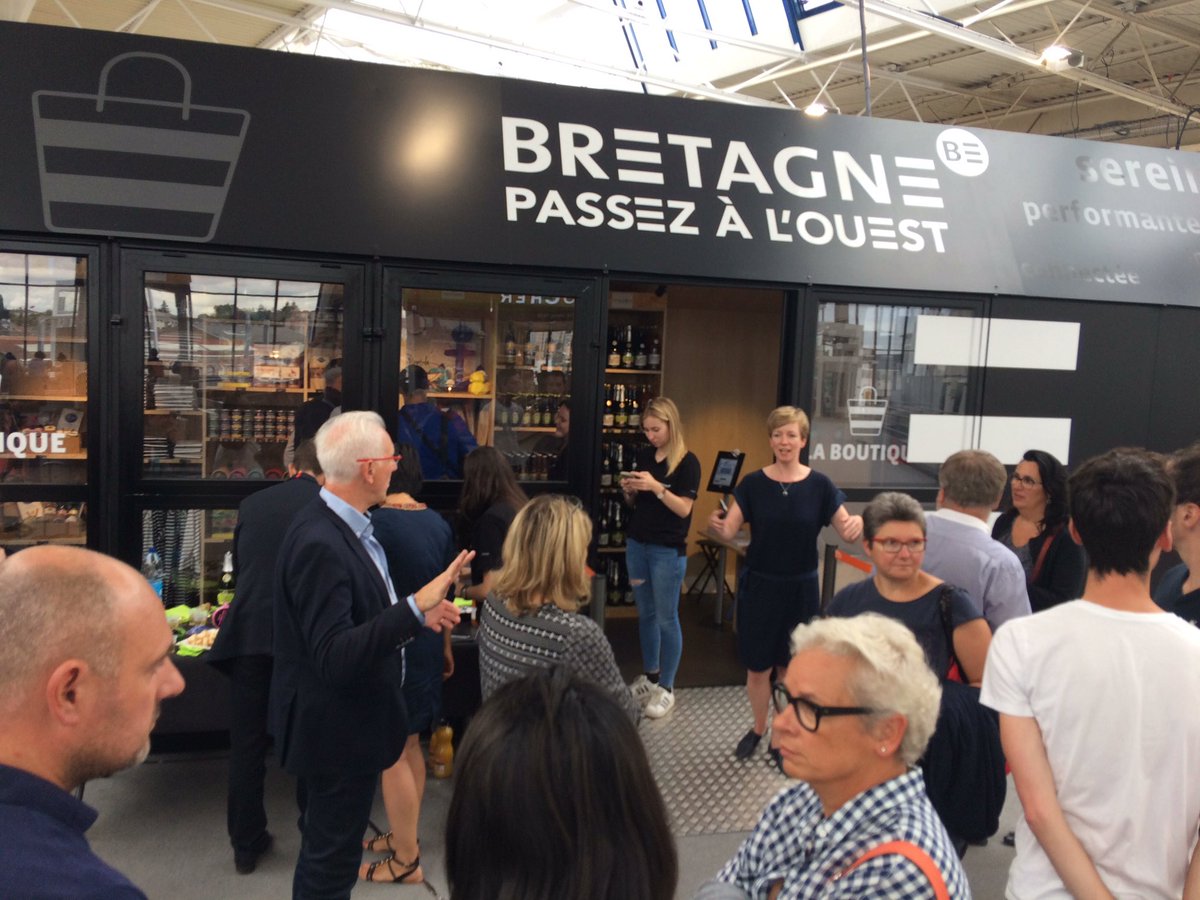Aujourd'hui visite de la boutique en gare de #Rennes, au programme dégustation de produits bretons et convivialité ! :) #Passezalouest