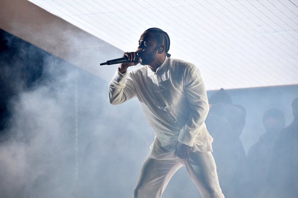 musicdigi's tweet photo. For first time in US History, #HipHop is most popular music genre, surpassing Rock &amp; Roll  https://t.co/01g46ntsQy https://t.co/E6zpUOJ39N