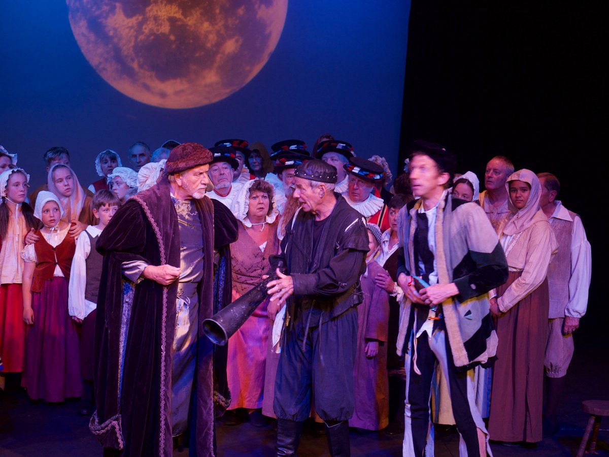 Somerset Opera tweet media