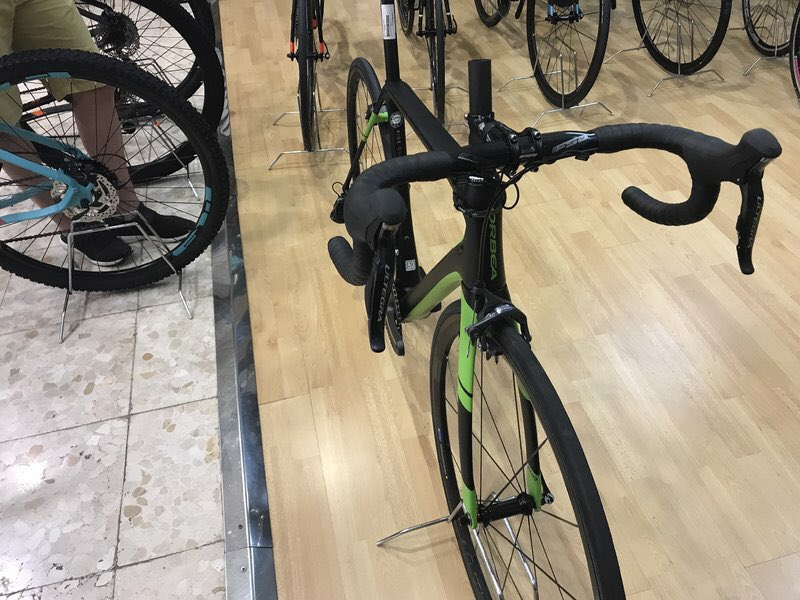 tuvizi's tweet photo. #Labicideldia
Elegimos la @Orbea Orca M20 iTeam que tenΓ©is disponible en @rec_victoria, para mΓ‘s info:
https://t.co/cGbli8uhrp https://t.co/IqcZN2Axfv