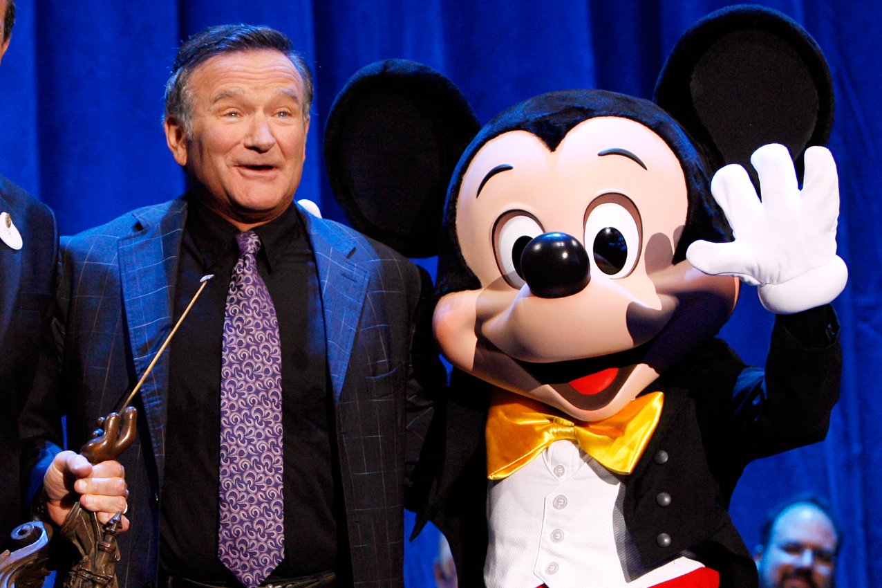 Happy birthday to the late comedic genius and Disney Legend, Robin Williams! 