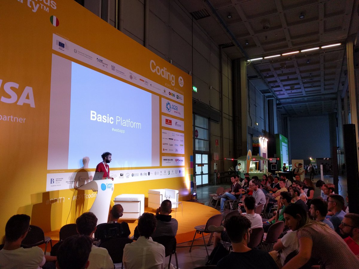 Rosse91's tweet photo. @andreareginato and @realfuzzy  on stage at @campuspartyIT #fullstack #what https://t.co/iMtRk37jIT