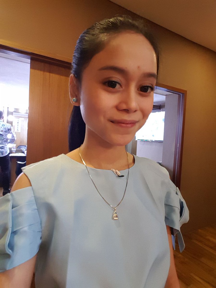 Celfie dulu buat semangatin kaka2 lestilovers 😄😄😄 semangatttt 👏👏👏#LestyKejoraOnITSNetTV
