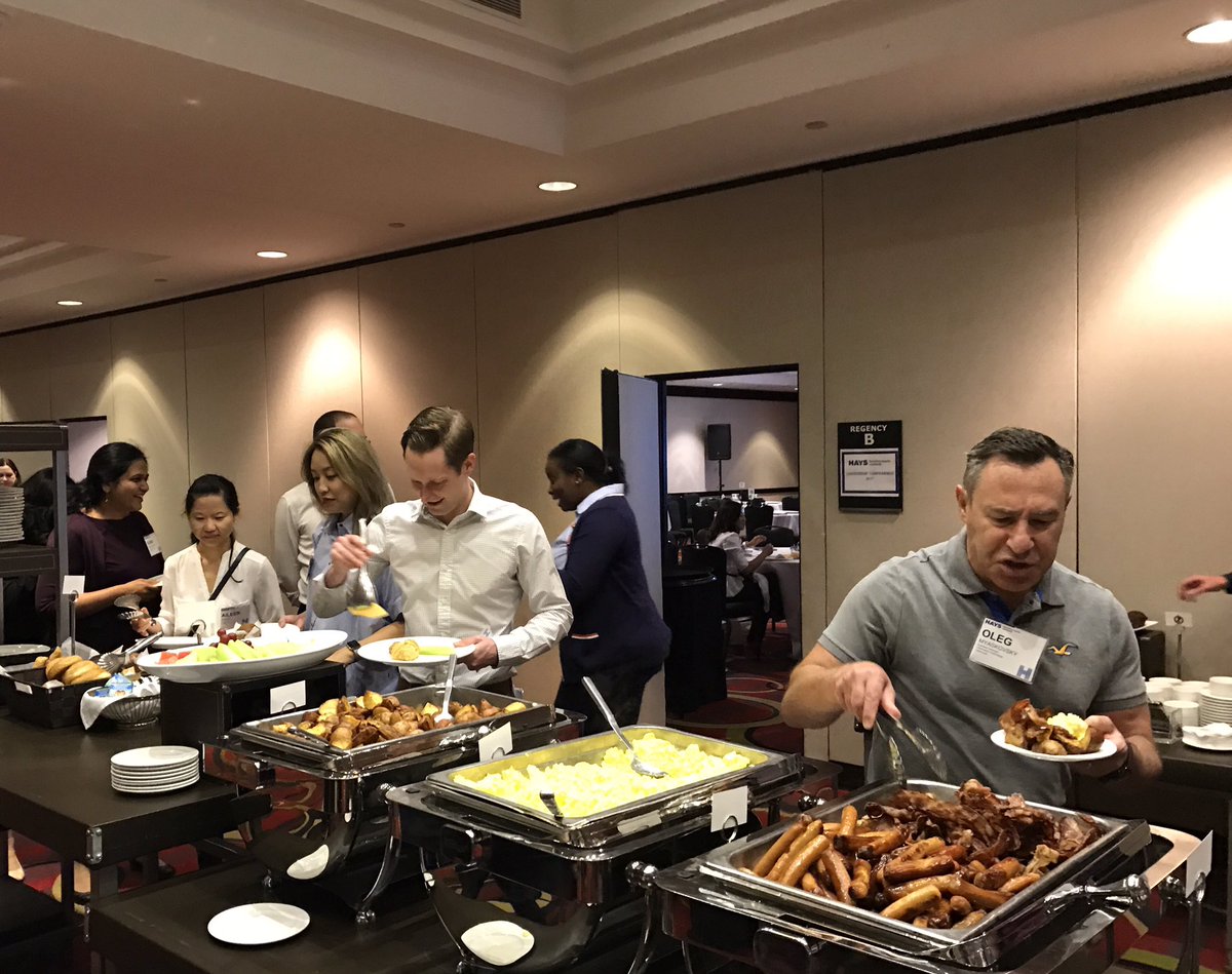 CareersAtHays's tweet photo. Fuelling up on a delicious breakfast at the annual Hays Leadership Conference. #HAYSLC2017 #WhatCouldYouBe https://t.co/FhqG6plaMX