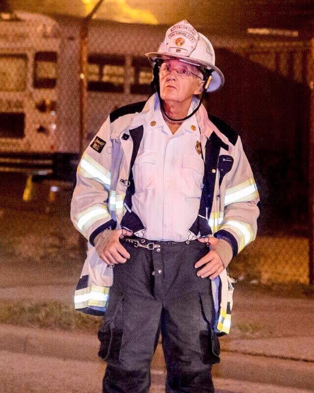 doyle0213's tweet photo. Yesterday marked 47 years of service for @BaltimoreFire Battalion Chief Charles Browning. Chief Browning began his career 7/20/1970
Congrats https://t.co/ZQszlqaqGM