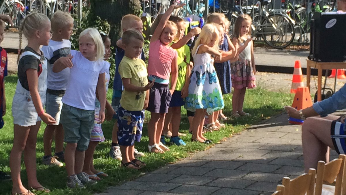 t_Koppel's tweet photo. De laatste schooldag was heel fijn en gezellig met elkaar! Een mooie afsluiting van het schooljaar!☀️ https://t.co/uWOzhRAy30