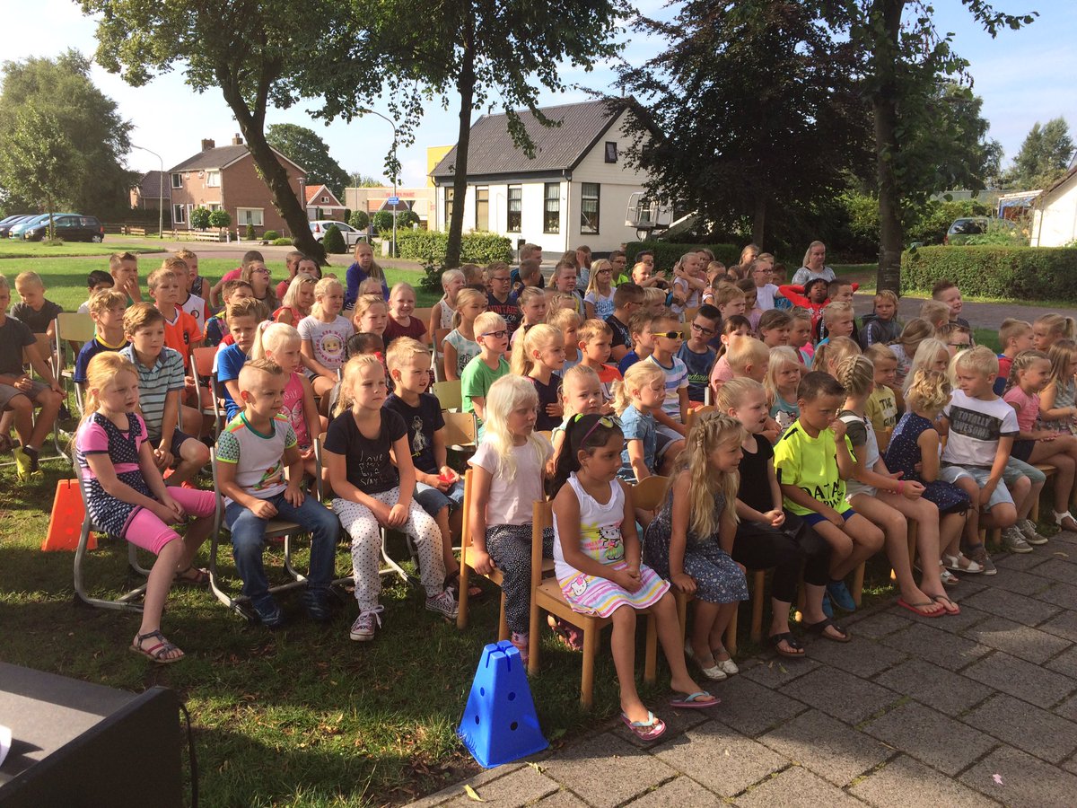t_Koppel's tweet photo. De laatste schooldag was heel fijn en gezellig met elkaar! Een mooie afsluiting van het schooljaar!☀️ https://t.co/uWOzhRAy30