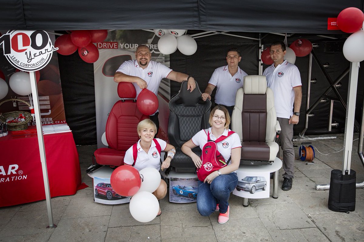 LearCorporation's tweet photo. Our team in #Jaroslaw (#Poland) recently enjoyed a sweet celebration in honor of this year's #Lear100! #OneLear https://t.co/paDK0E1SRP