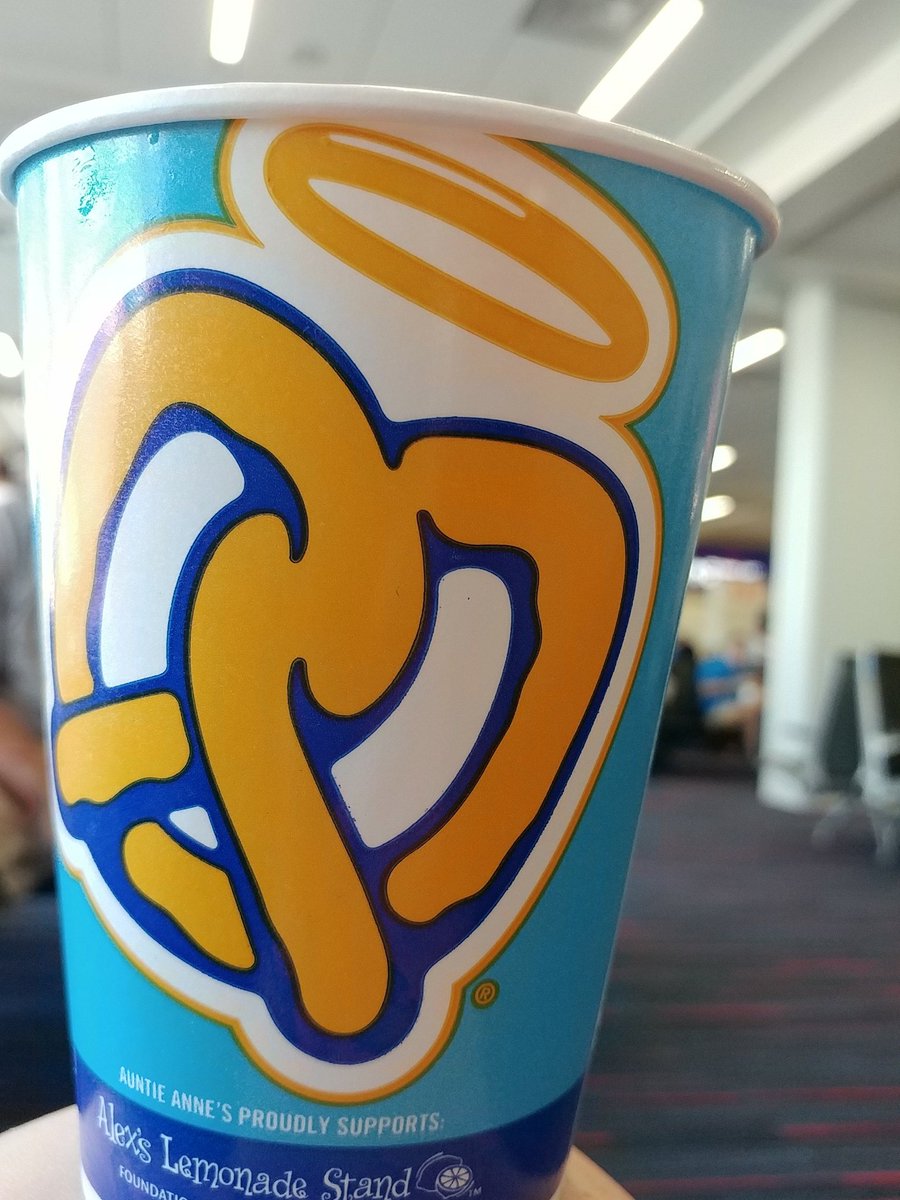 KTurnerTeach's tweet photo. The one place I look for every time I fly! #flyingtruth #pretzel 
@AuntieAnnes https://t.co/NviQeyHA1p