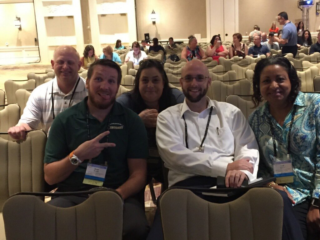 StubbsScience's tweet image. At the IB conference with the fam @SuncoastHighFL