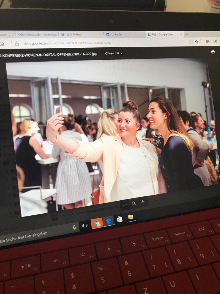 TijenOnaran's tweet photo. Oh schau mal: @ninatoller was ein schönes Bild ❤️! #widibm https://t.co/BtZf8nG2Om