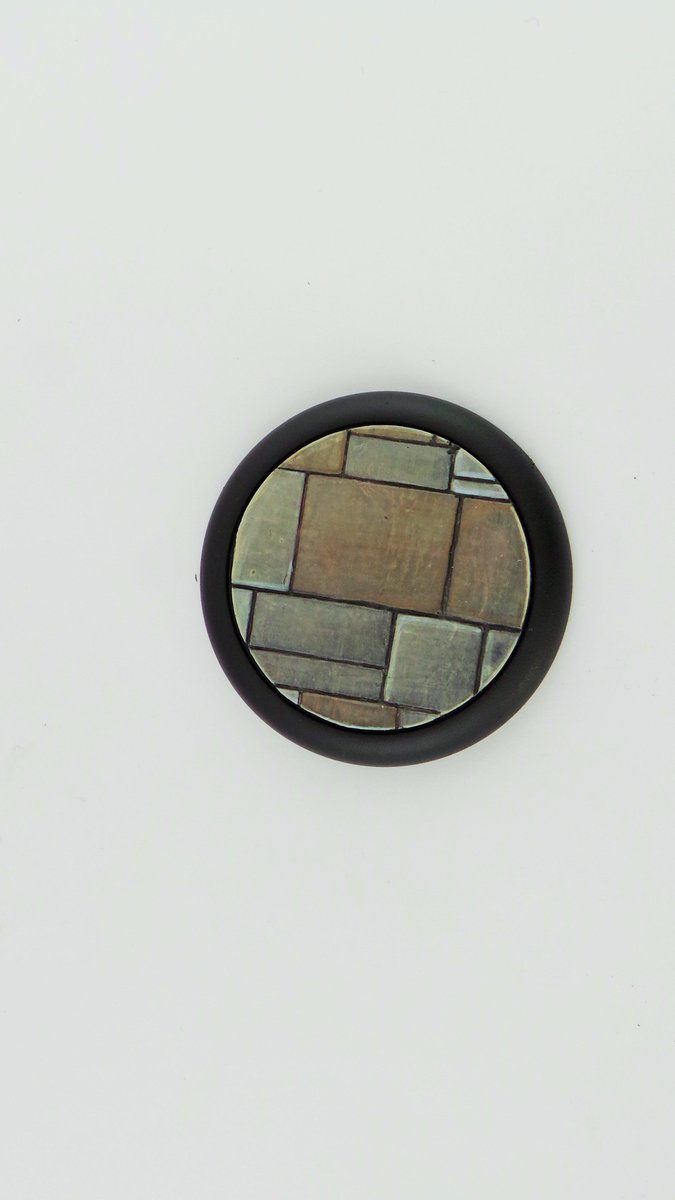 StoneHallMinion's tweet photo. What would you like to see added to our flagstone bases! Books, Cracks, Vines? These bases are for you! Let us know!
#DnD #warhammer #RPG https://t.co/uxxioc13Y3