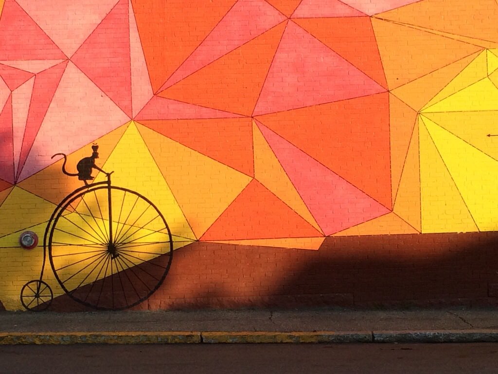 avethirtyone's tweet photo. Beautiful #mural seen in Portland, Maine @VisitPortland #muralart #urbanart #urbanliving #ave31 #yesterdaytodaytomorrow https://t.co/FLzRbZczTJ