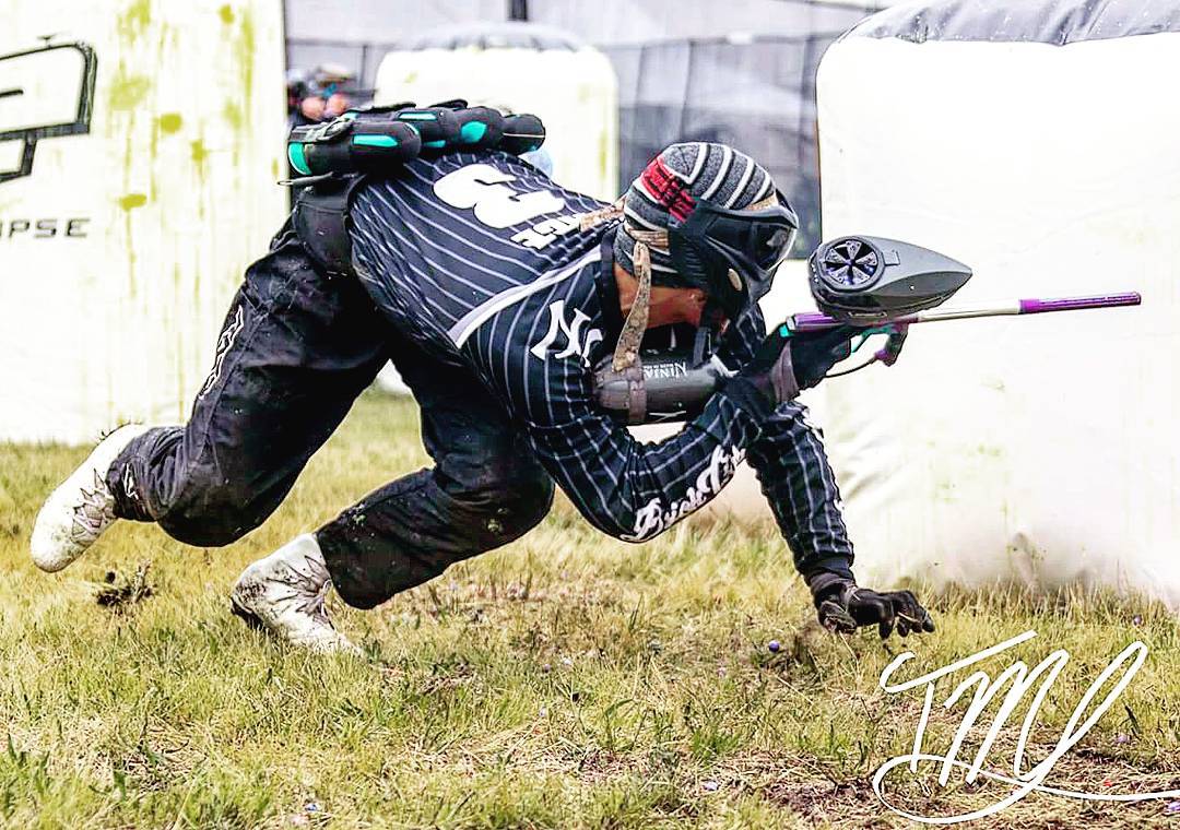 RAZAPaintball's tweet photo. Brick City #TM2 #BudgetBallrPants 
Photo: @tml.media
Dont forget about our bundle deals on RazaLife .com! 
#razapaintball #paintball https://t.co/wal892EiQm