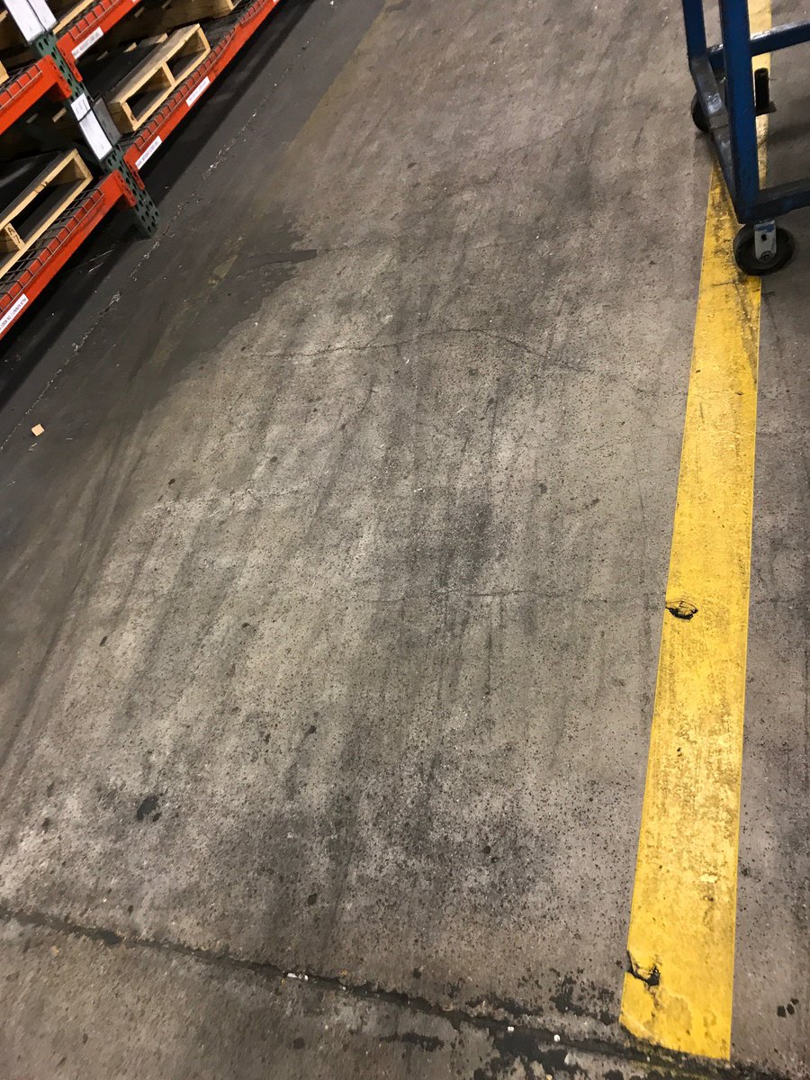 CleanFacility's tweet photo. https://t.co/tTwjOAn8iv Reduces costly production downtime from dirt and debris! Our team is available to visit your facility and help! https://t.co/FApebTCQaa