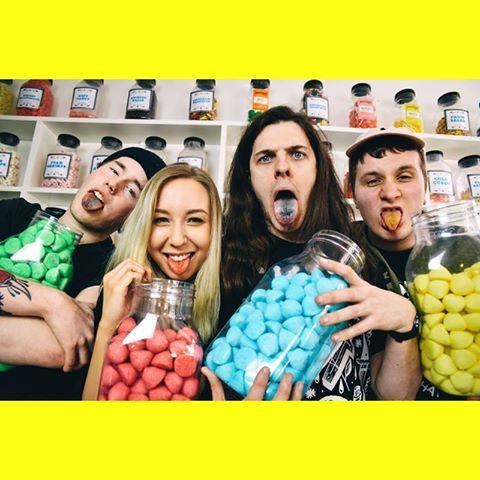 Milk Teeth Interview thefriday13.com/2017/07/21/mil…