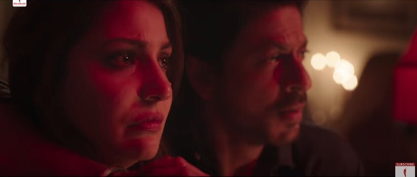 SRKCHENNAIFC's tweet photo. After 5 awesome #JHMSMiniTrails here's @iamsrk & @AnushkaSharma starrer the blockbuster #JHMSTrailer😍
Watch here👉🏻 https://t.co/XHw1wjZEm0 https://t.co/d97T5EN1l5