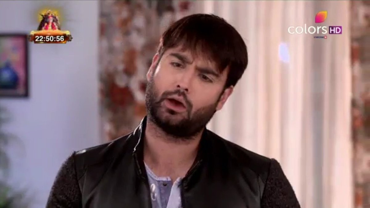btsmyeuphoria's tweet photo. #Harman enters &amp; asks if all are there in the house or not? 
😂
U all know harman he didn't say anything w/o planning

#Shakti @VivianDsena01 https://t.co/hGf5foelNK