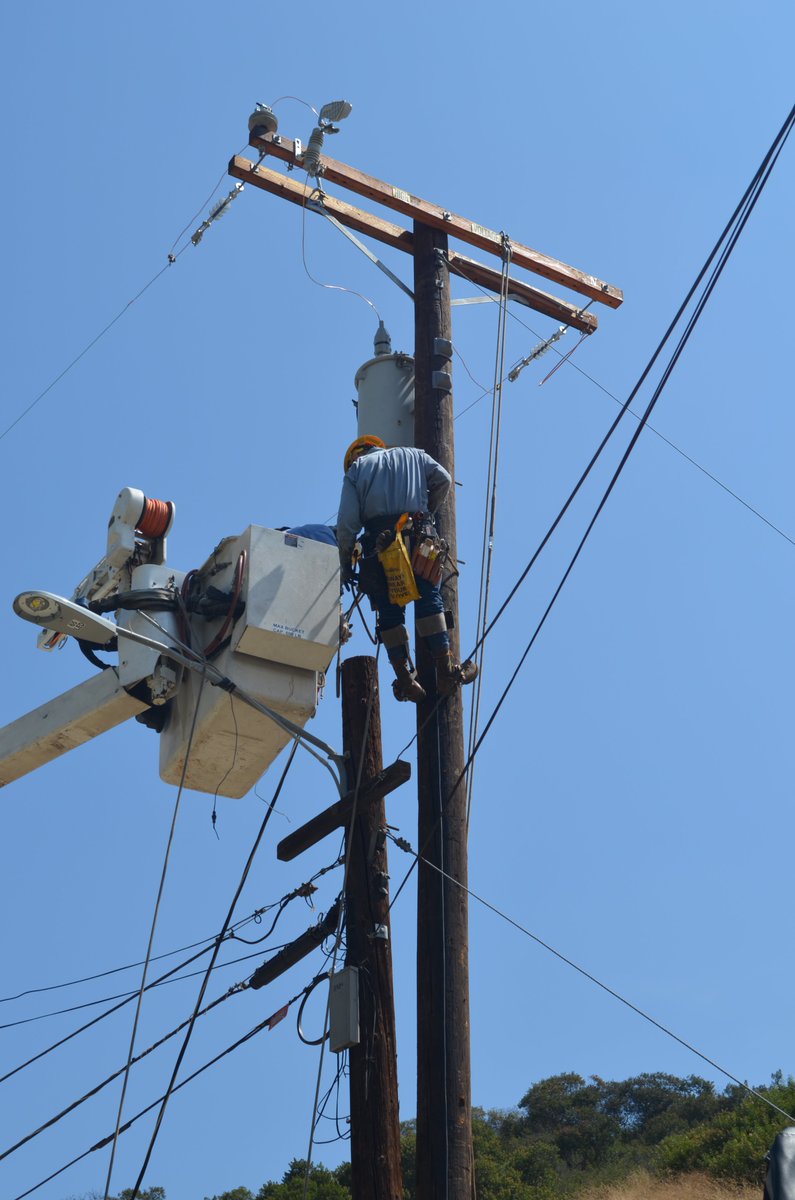 AdamsHillGWP's tweet photo. GWP work on these poles are completed, old poles will be
removed when phone/cable co. transfer their service over to our new poles. https://t.co/TRCpIoyhBV