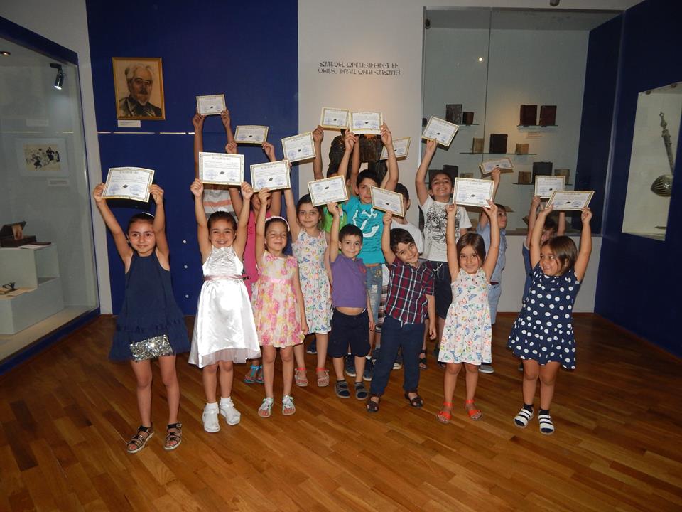 GATmuseum's tweet photo. #summerschool #artandliterature #museumguestsarechildren #happytogether https://t.co/q4wNCrQf1l