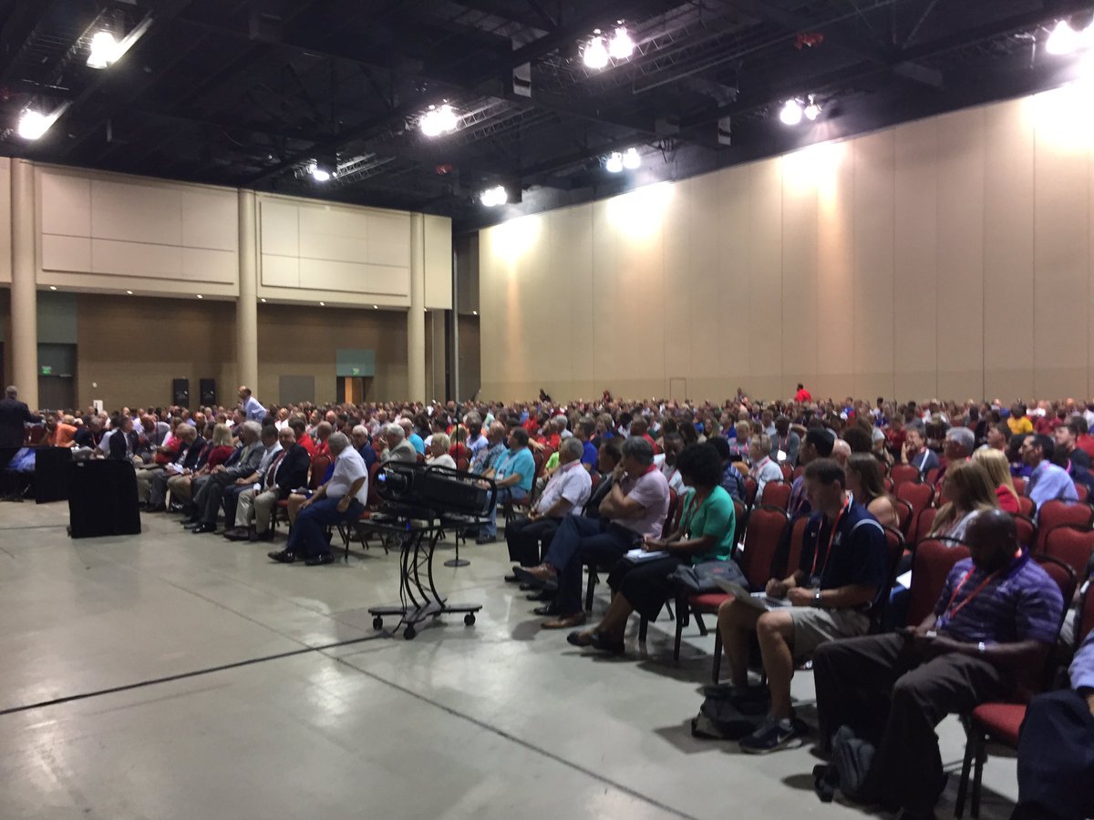 AHSAAnow's tweet photo. AHSAA Update given by Steve Savarese at #2017SC https://t.co/NKu0JZjzCq