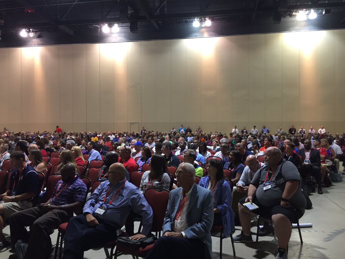 AHSAAnow's tweet photo. AHSAA Update given by Steve Savarese at #2017SC https://t.co/NKu0JZjzCq