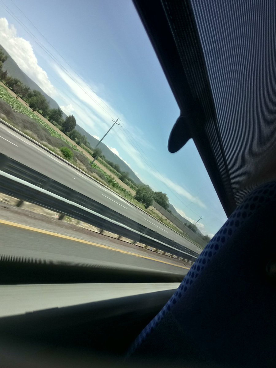 VasquesEzequiel's tweet photo. Un viaje sin retorno... 🍃
#ViajemosTodosPorMexico #sinfiltroFDF #NuevosDesafios https://t.co/r3VR53lMmQ