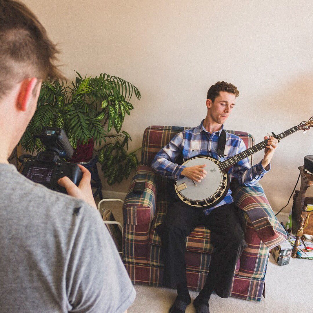 from_thevale's tweet photo. @jondeuling is back and showing off his fun and caring side:) Check in Monday for his session of "Still Home".
#fromthevale #kamloopsmusic https://t.co/wbLoUYqJMY