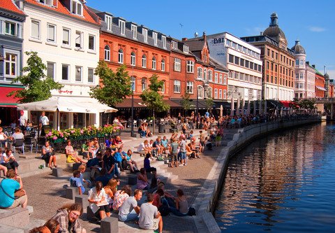 GoVisitDenmark's tweet photo. 😊!  RT @DenmarkinUSA: FACT: Aarhus, the second largest city, goes by the name ”The city of smiles”. #76DanishFacts https://t.co/9w8JMaYn5q