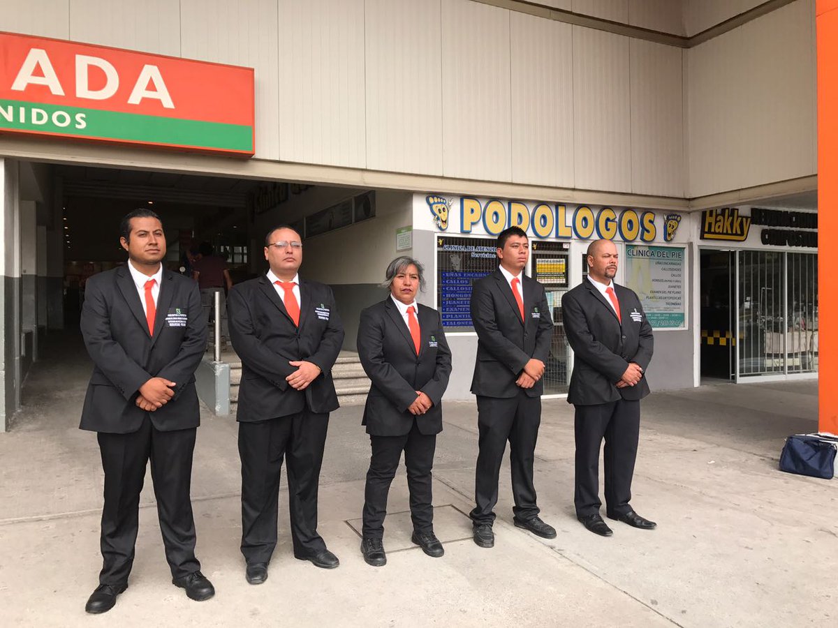 Seguridad_PyP's tweet photo. P&amp;P Apertura con éxito La Comer Zaragoza en Querétaro !! #encrecimiento https://t.co/YzOfOgQz8e