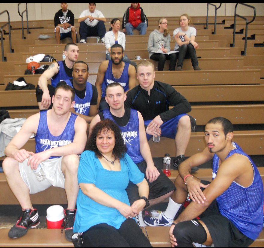 NetWorkMonicaBe's tweet photo. When things start to go well for you, DON'T forget who was with you from the start! @NetWorkBBall 🏀🐐🏅😍💯 #Family #NetWork4LIFE #Team #Heros https://t.co/Kgu23AEQnU