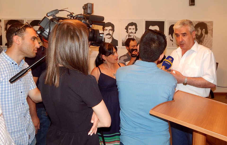 GATmuseum's tweet photo. #KaroVardanyanbookpresentation #ExplosionsinTurkeyandnotonly #greatman #greatbook https://t.co/naiOrtcleT