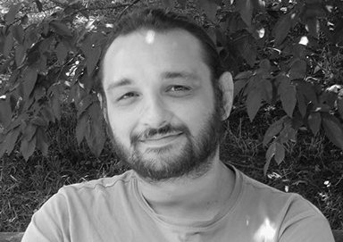 throughlandscp's tweet photo. Federico Bellini è uno degli insegnanti che condurranno il laboratorio teatrale di #ThroughLandscape. Info su:
https://t.co/fqkolX74jx https://t.co/GjEsBuQEek