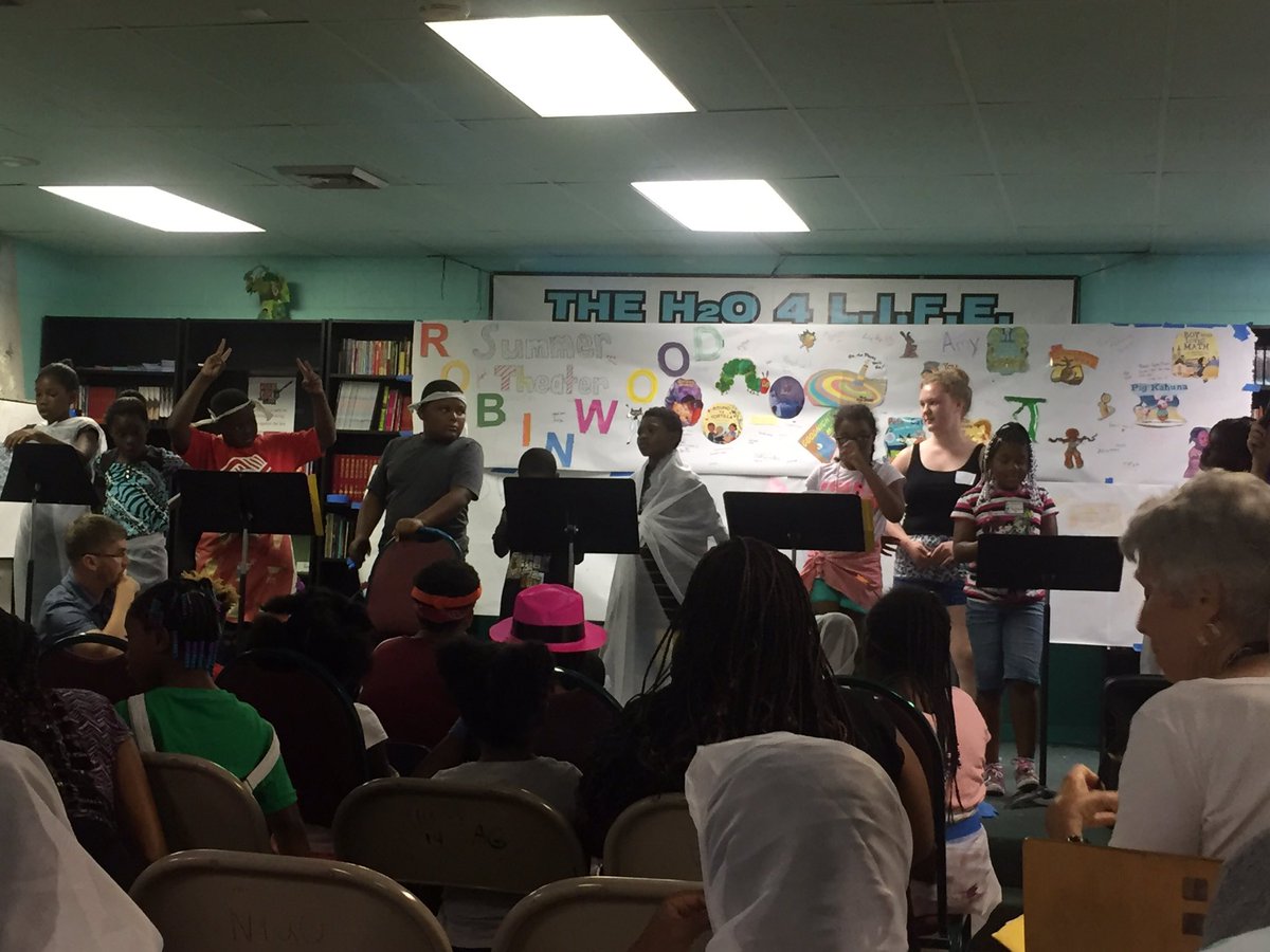 MrsElls1's tweet photo. #STAIR Robinwood Summer Camp! Awesome student performances today! So many smiling proud student faces 😊. https://t.co/vM1JszQWc9